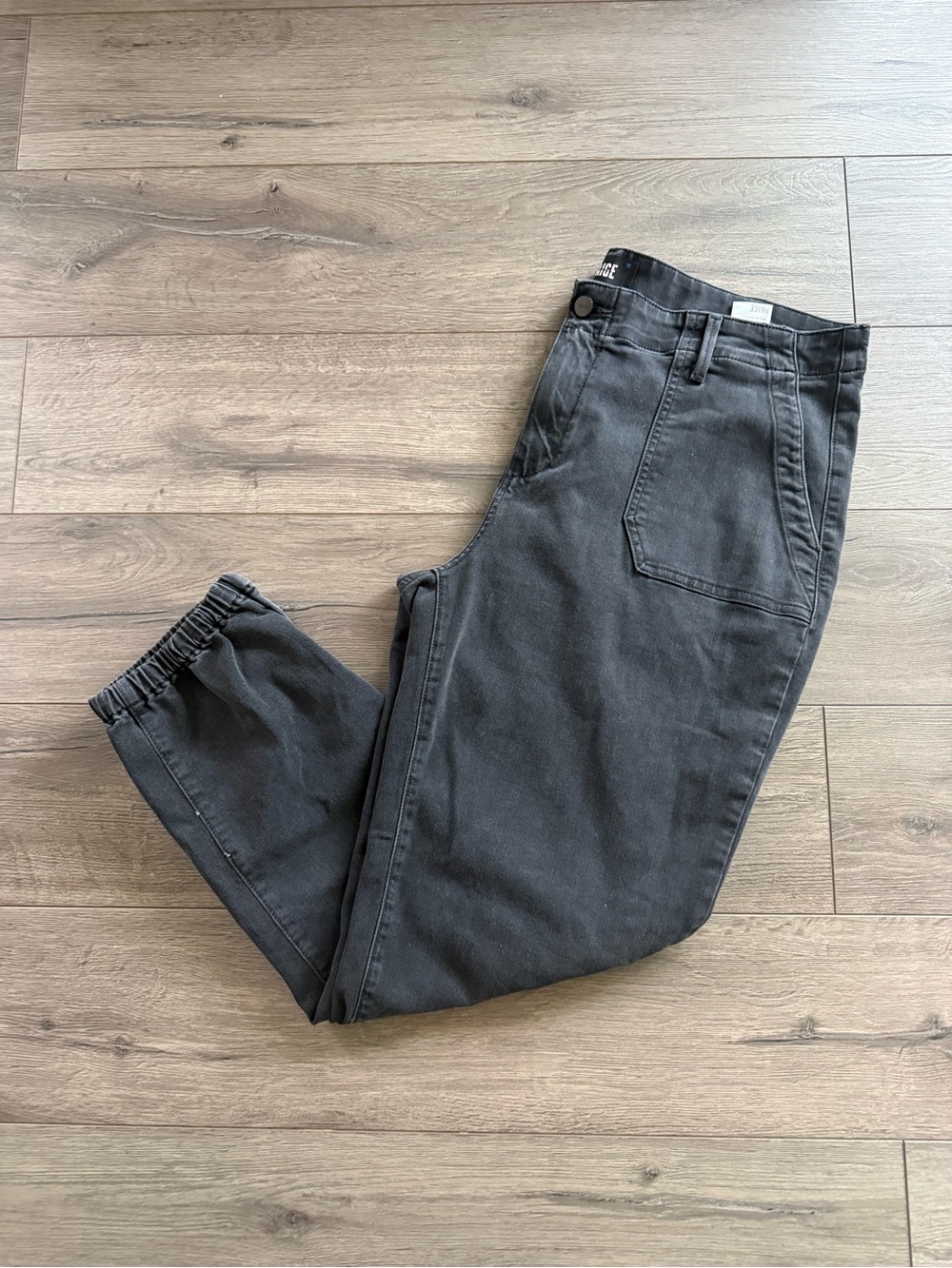 PAIGE Jean joggers - faded mist size 33